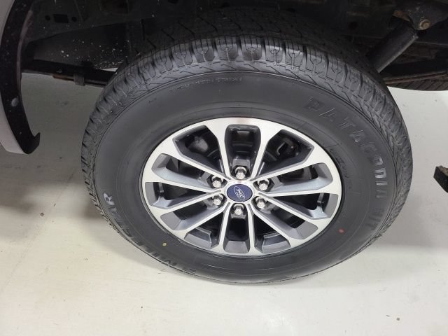 Used 2020 Magma Red Metallic Ford XLT image 42