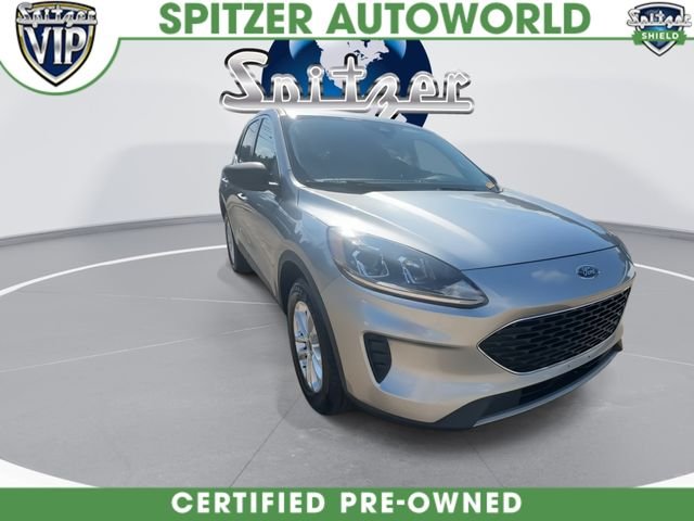 Used 2022 Ford Escape SE with VIN 1FMCU9G63NUA64559 for sale in Northfield, OH