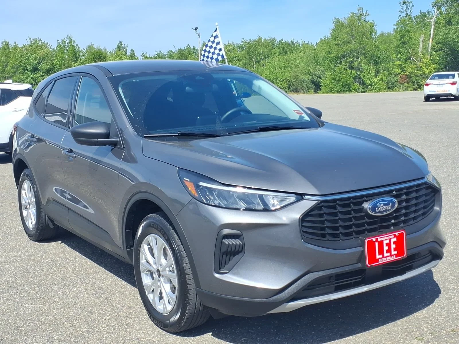 Used 2025 Gray Metallic Ford Active image 3
