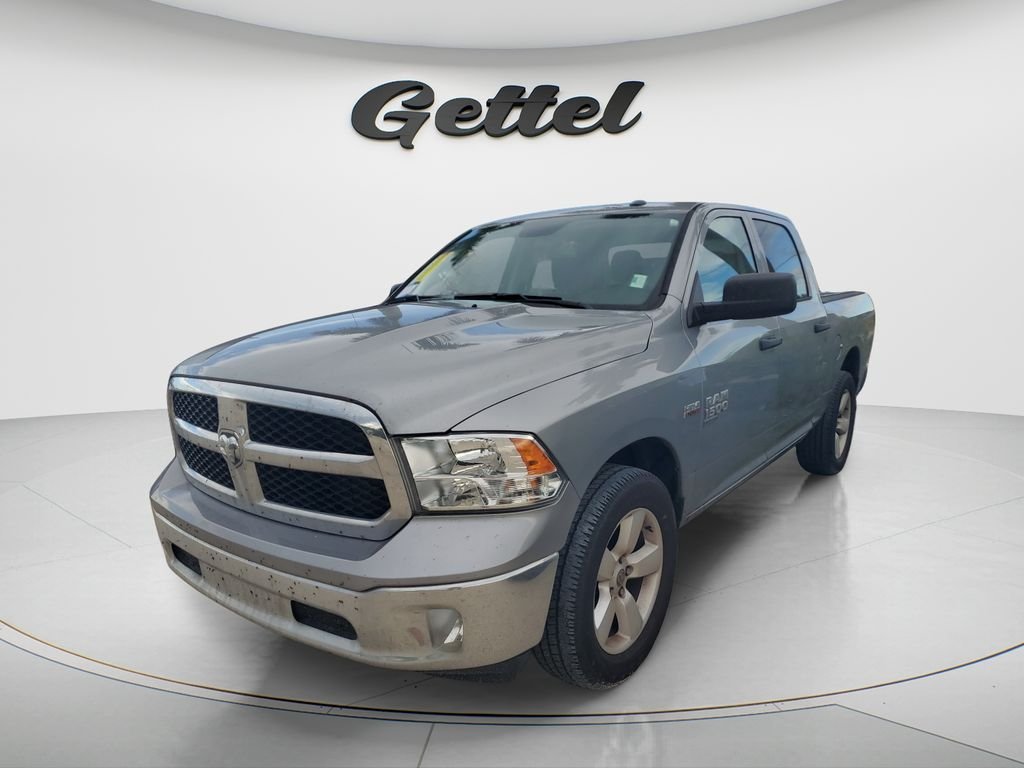 2022 RAM 1500 Classic Tradesman 4x4 Crew Cab 5'7's photo