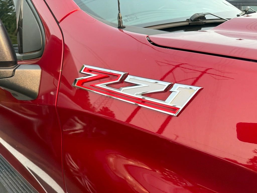 Used 2021 Red Chevrolet RST image 2