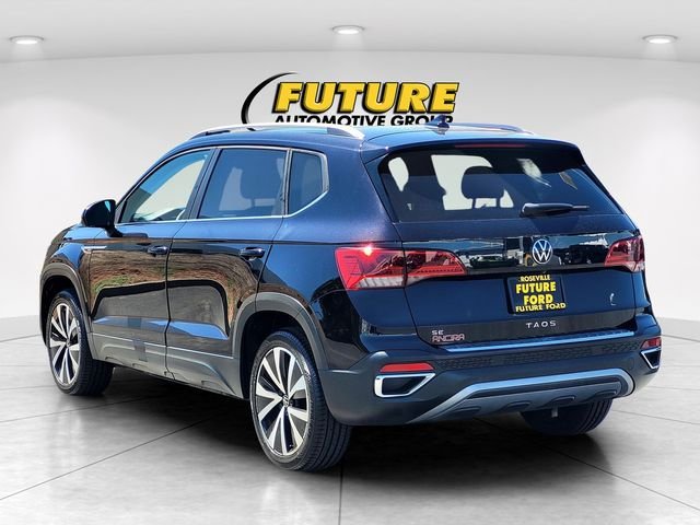 Used 2022 Black Volkswagen 1.5T SE image 6