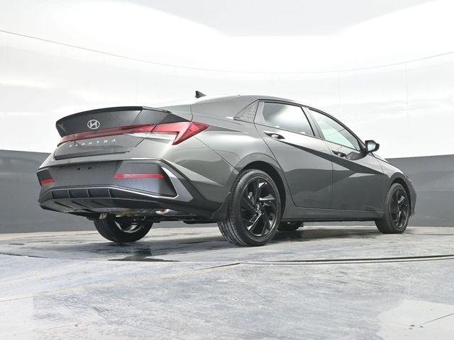 New 2026 Gray Hyundai SEL Sport image 26