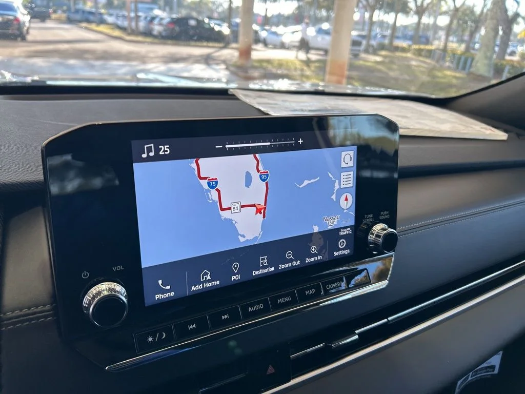 2025 Mitsubishi Outlander Plug-in Hybrid SEL Black Edition - Photo 11