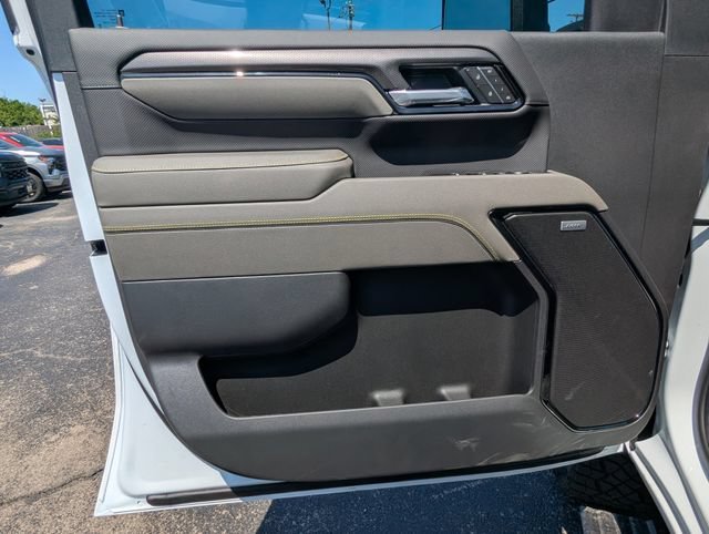 2026 Chevrolet Silverado 2500 HD ZR2 - Photo 11