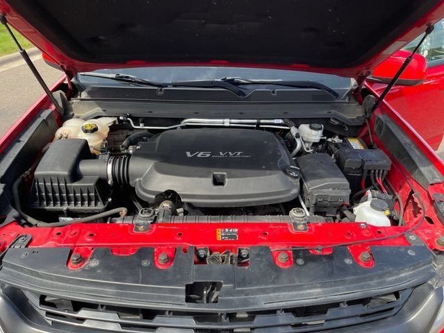 Used 2020 Red Chevrolet 4WD Z71 image 20