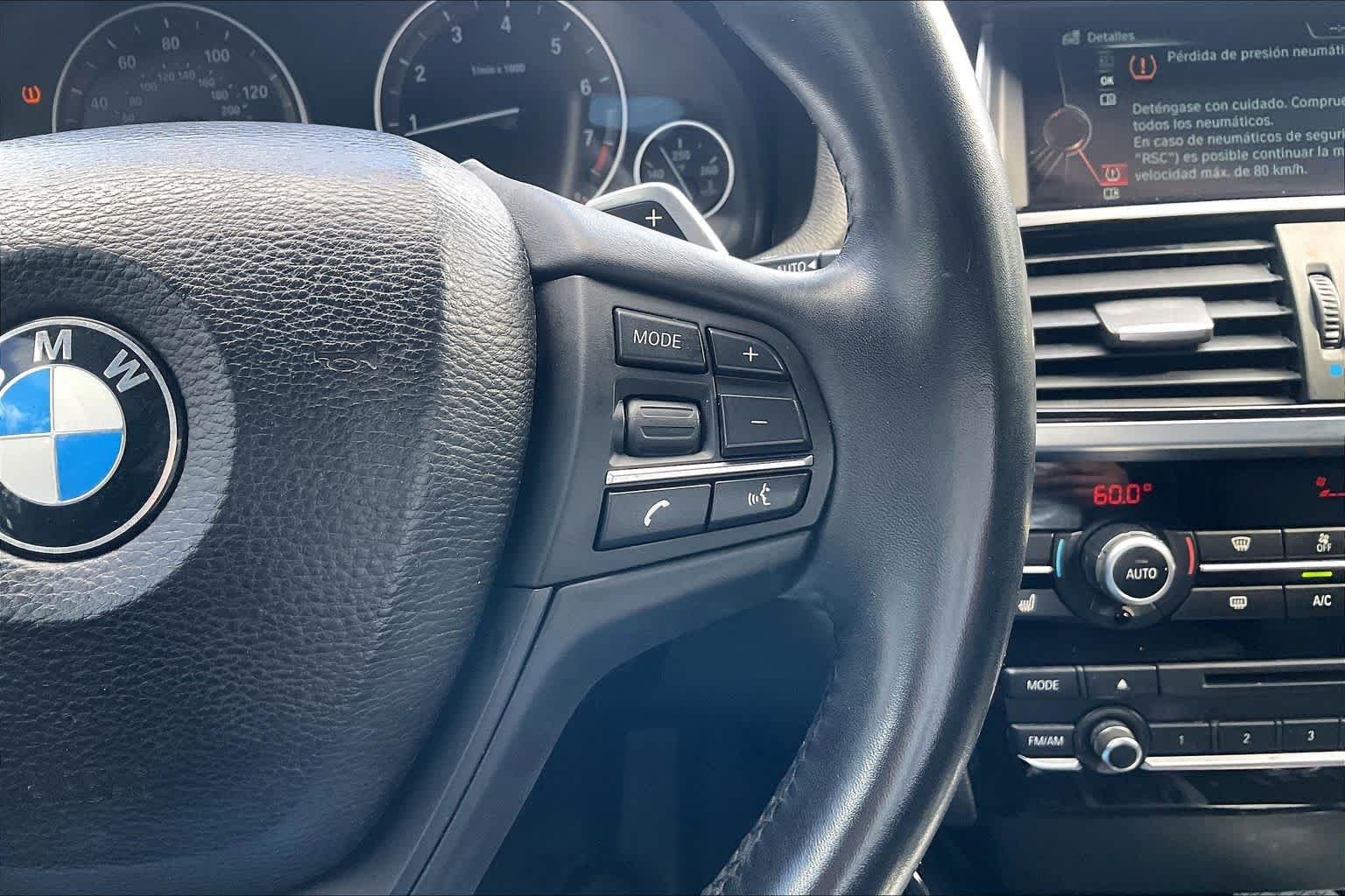Used 2015 Alpine White BMW xDrive28i image 25