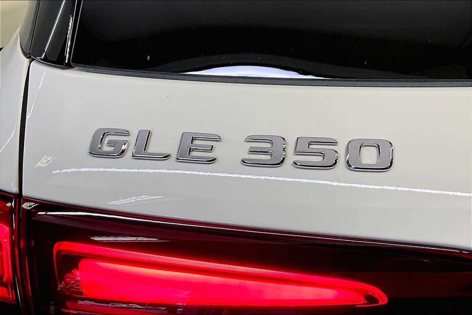 Certified Used 2026 Polar White Mercedes-Benz GLE 350 image 33