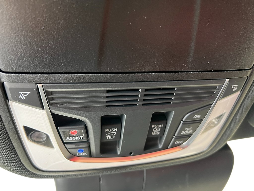 New 2026 Liquid Carbon Metallic Acura w/A-Spec Package image 21
