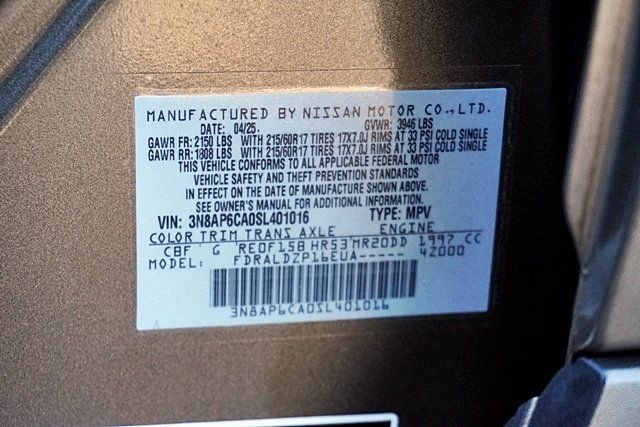 Used 2025 Brown Nissan SV image 31