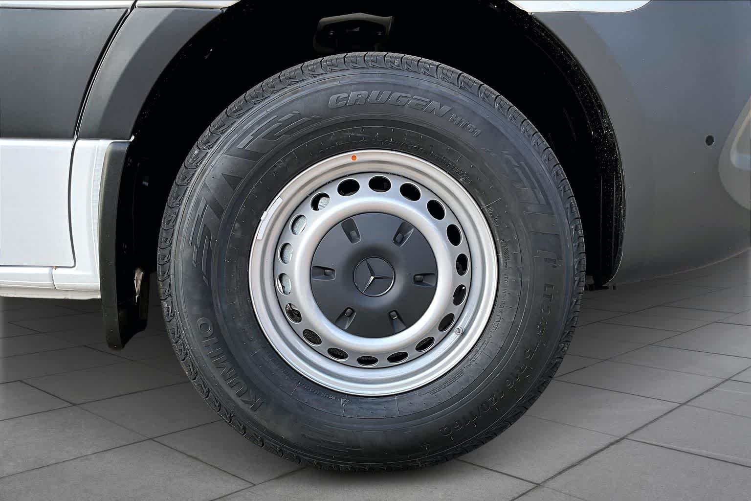 New 2026 Arctic White Mercedes-Benz  image 21