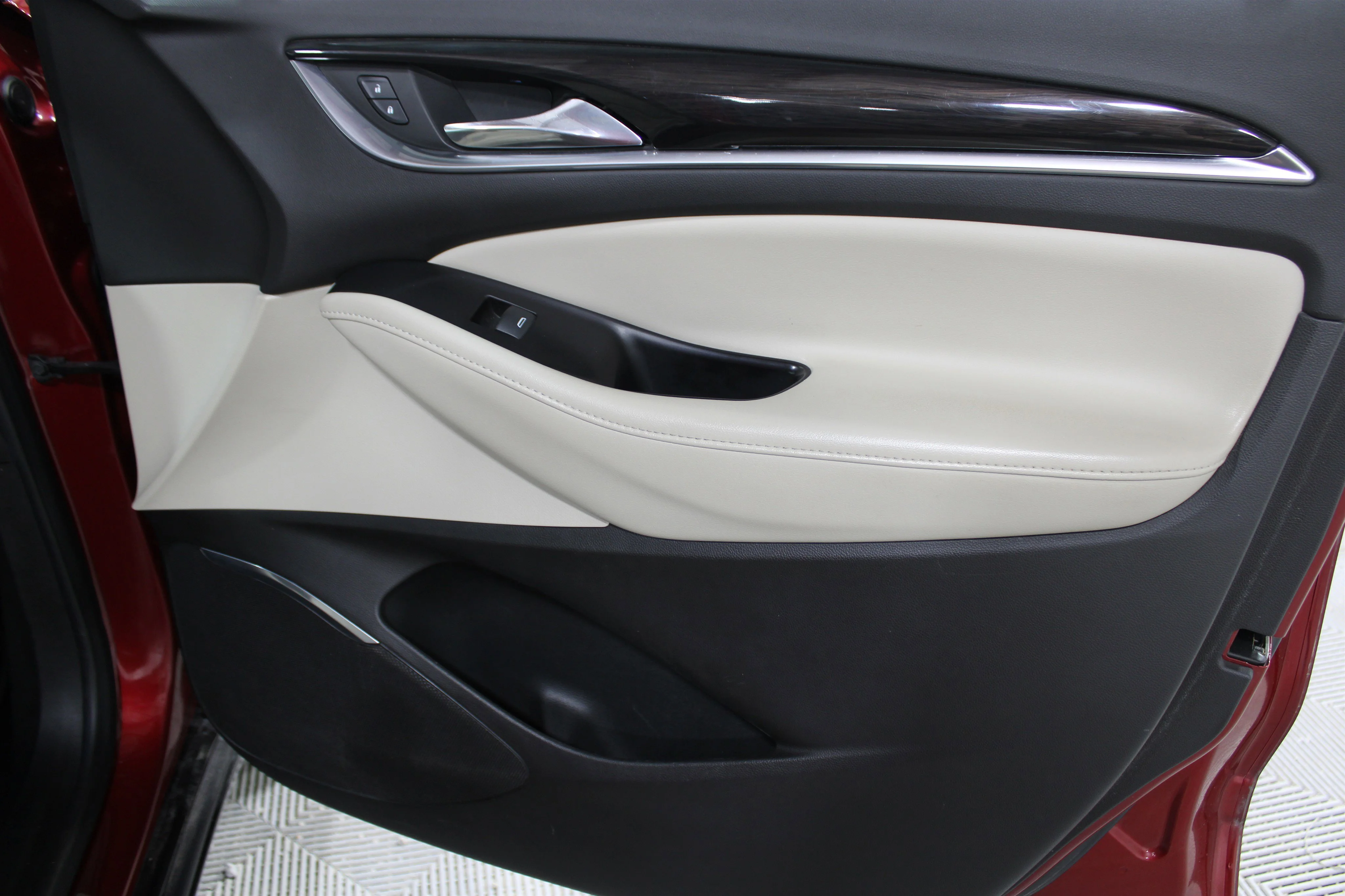 2020 Buick Enclave Essence - Photo 27