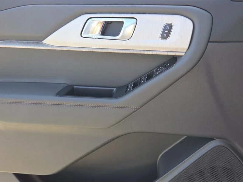 New 2026 Carbonized Gray Metallic Ford Active image 27