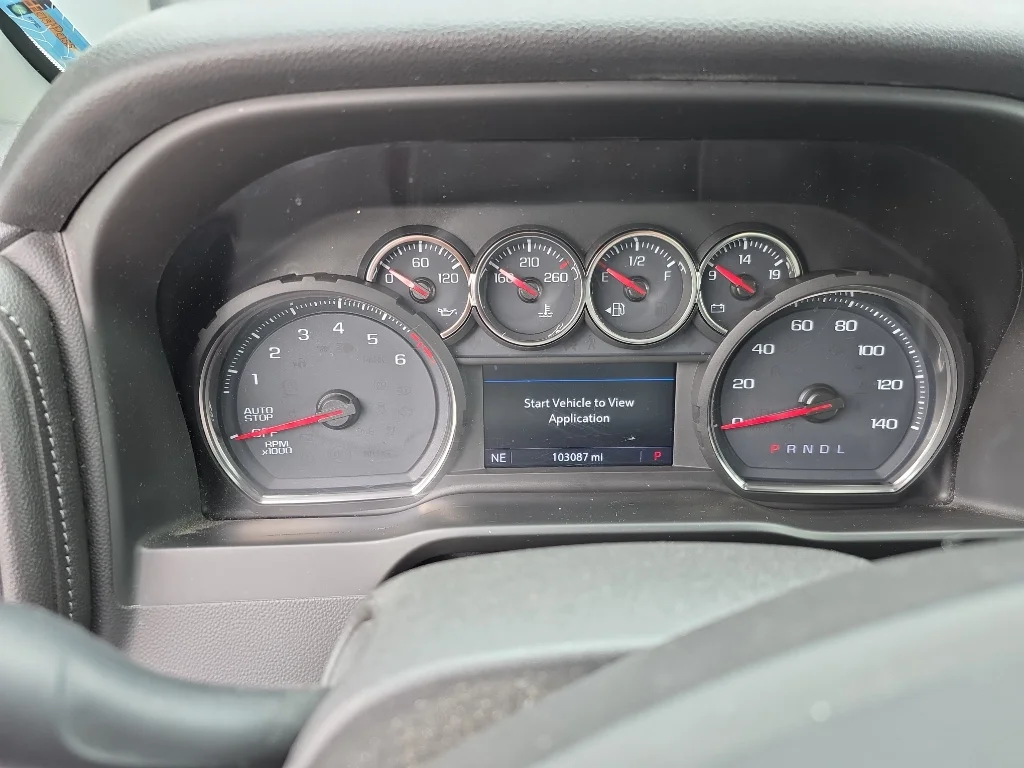 Used 2019 BLACK Chevrolet LT image 2