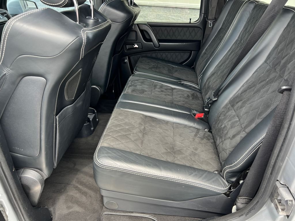 Used 2017  Mercedes-Benz G 550 Squared image 25