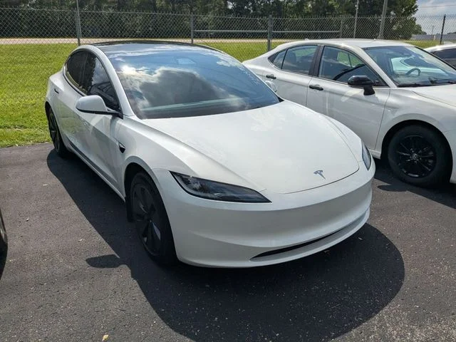 Used 2025 Pearl White Multi-Coat Tesla Long Range image 3