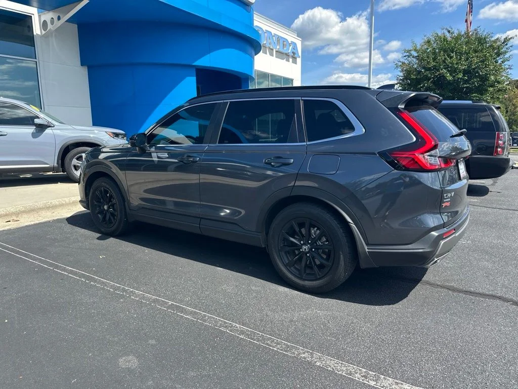 Used 2024 Gray Honda Sport image 9