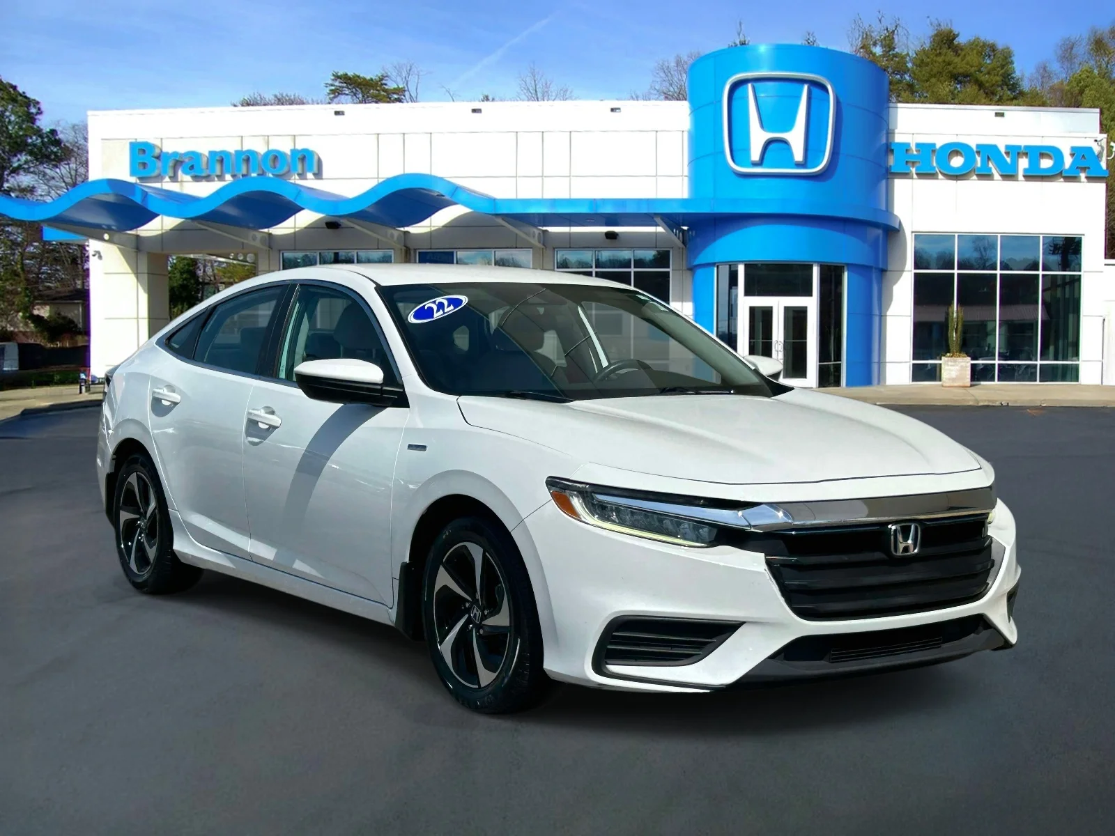 Certified Used 2022 Platinum White Pearl Honda EX image 1