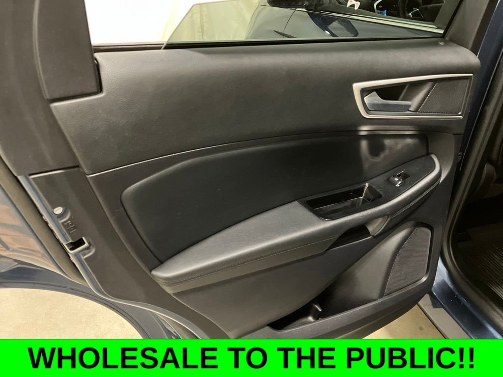 Used 2019 Blue Ford SEL image 11