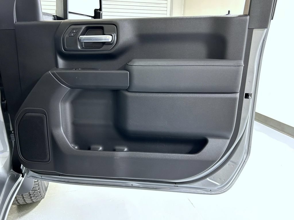 New 2026 Sterling Gray Metallic Chevrolet LT image 16
