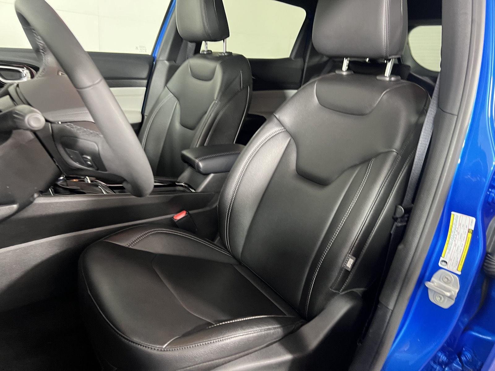 New 2026 Hydro Blue Pearlcoat Jeep Limited image 10