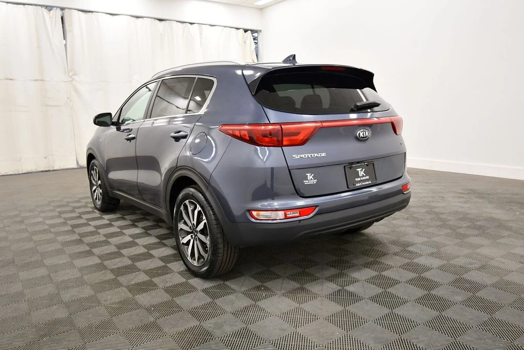 Used 2017 Blue Kia EX image 5