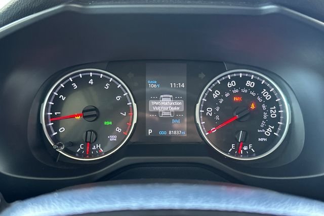 Used 2021 Black Toyota XLE image 23