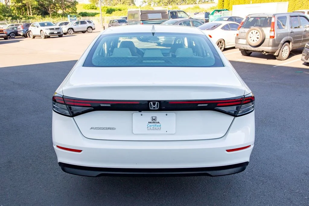 Certified Used 2023 Platinum White Pearl Honda 1.5T EX image 40