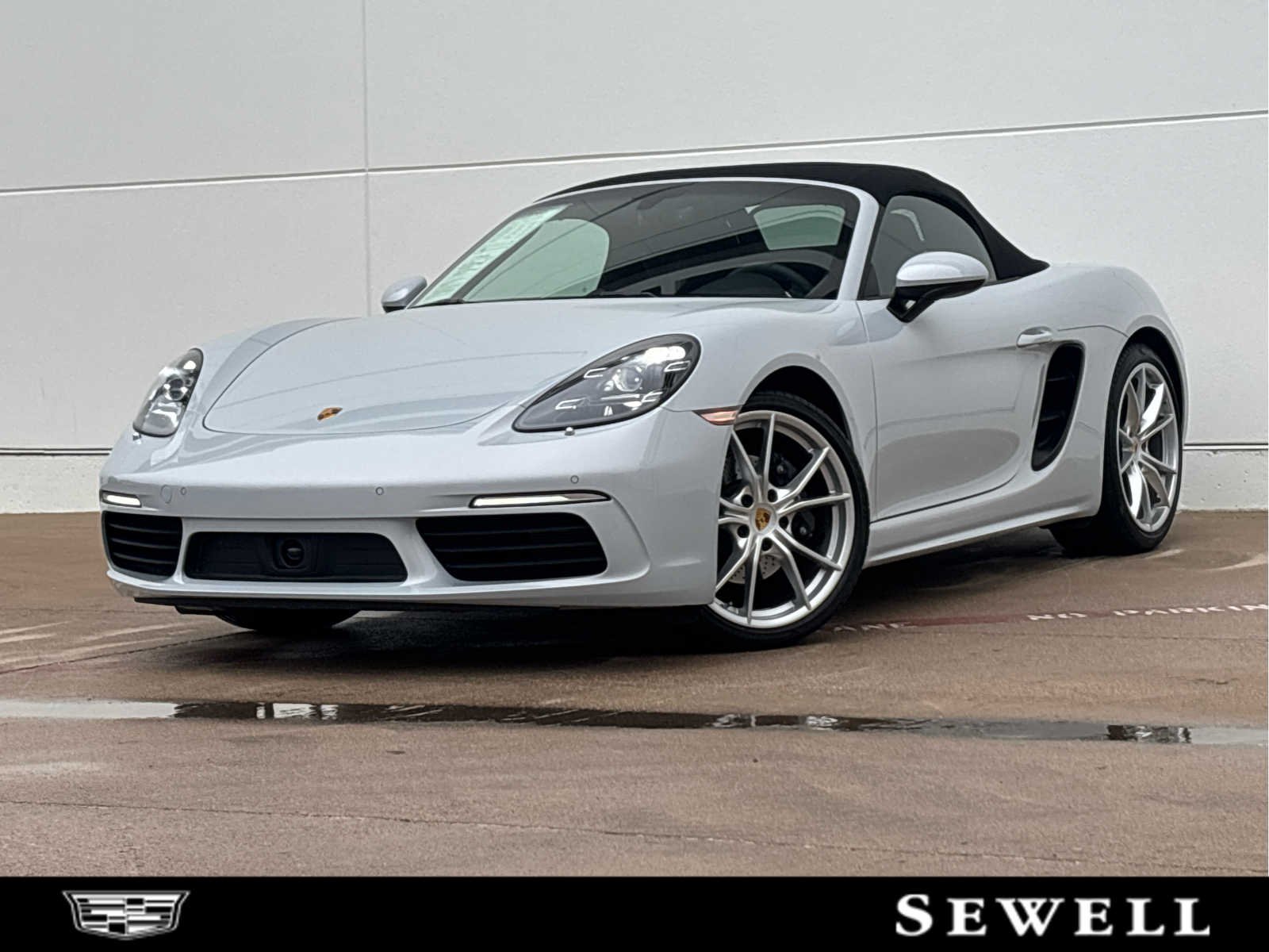 2025 Porsche 718 Style Edition
