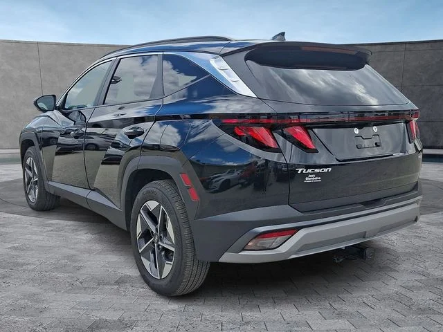 New 2026 Black Hyundai SEL image 5