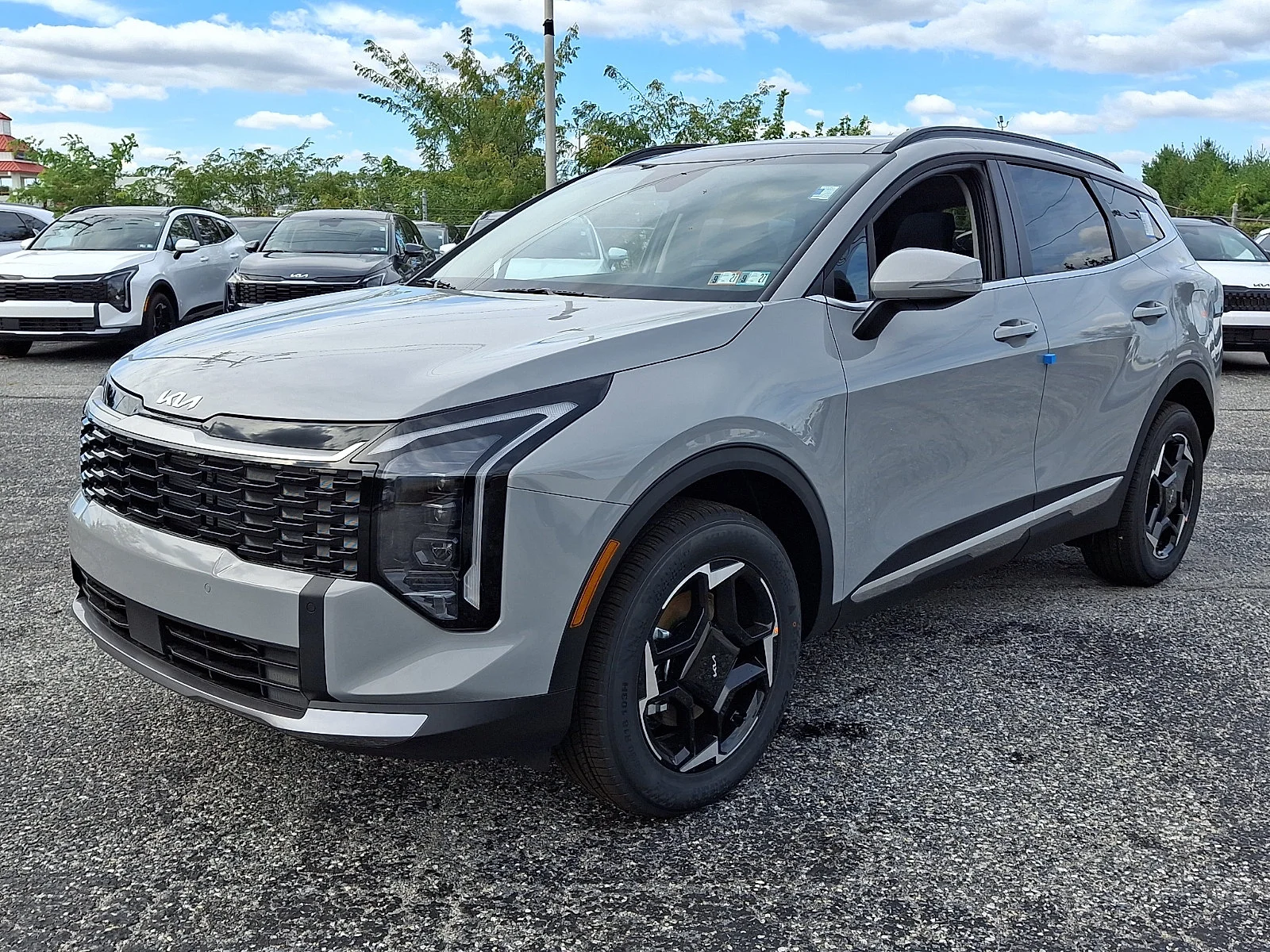 New 2027 Gray Kia EX image 4