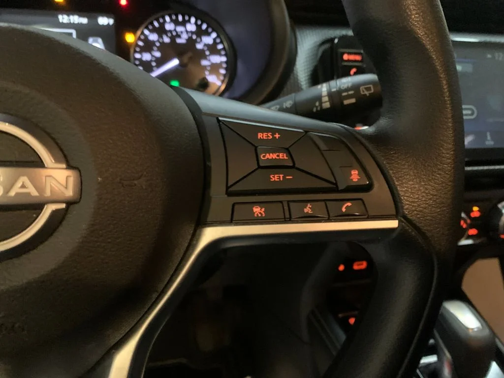 Used 2024 White Nissan SV image 29