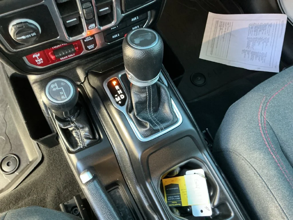 Used 2024 White Jeep Rubicon image 24
