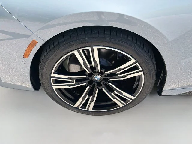 2024 BMW 7 Series 760i - Photo 43
