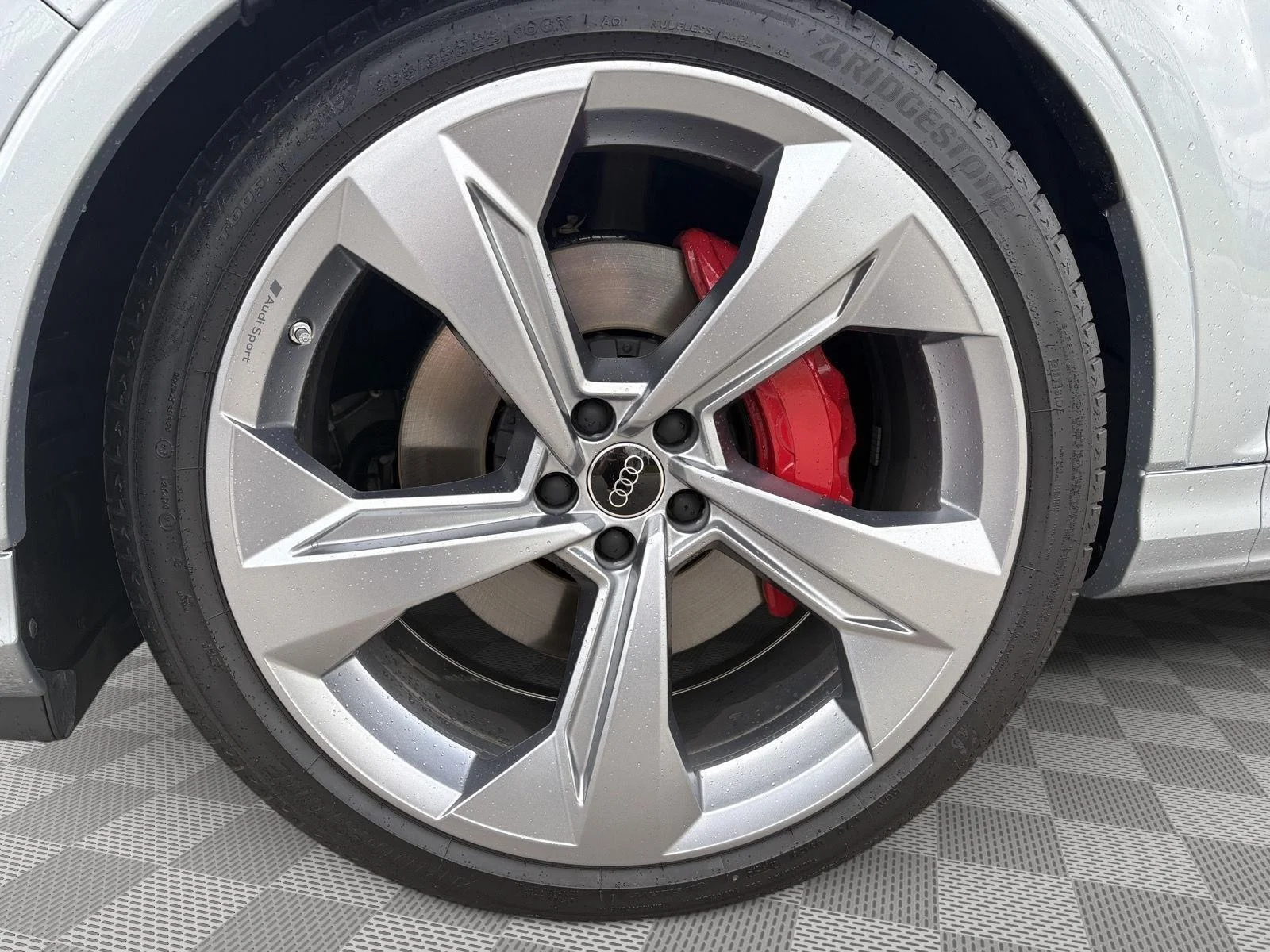 New 2026 Satellite Silver Metallic Audi Prestige image 9