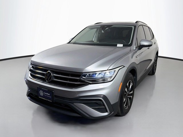 Pre-Owned 2024 Volkswagen Tiguan S