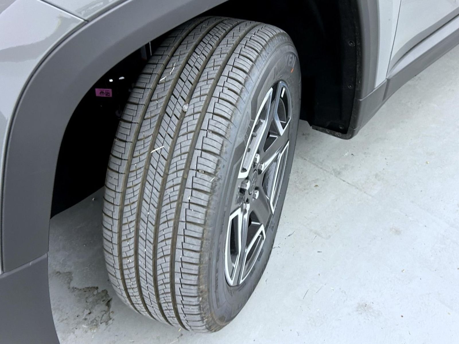 New 2026 Sting-Gray Clear-Coat Exterior Paint Jeep Laredo image 23