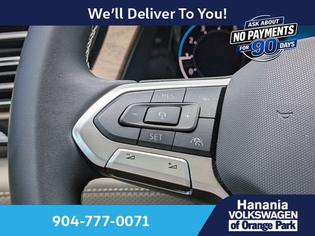 Used 2026  Volkswagen 2.0T SE w/Technology image 31