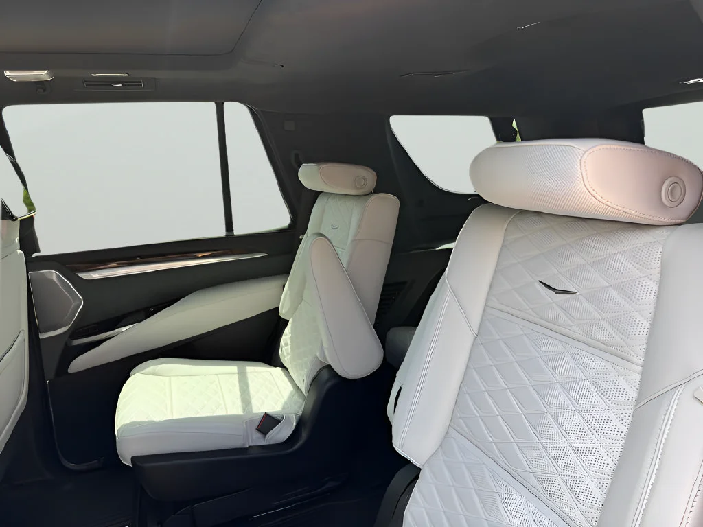 New 2026 Vibrant White Tricoat Cadillac Platinum Sport image 33