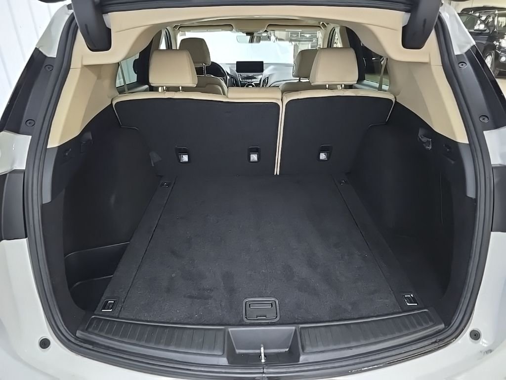 Used 2019 White Diamond Pearl Acura Technology Package image 12