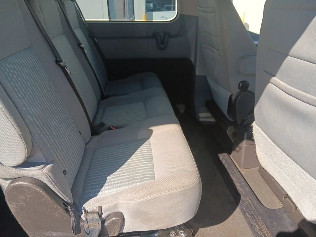 Used 2018 Oxford White Ford XLT image 31