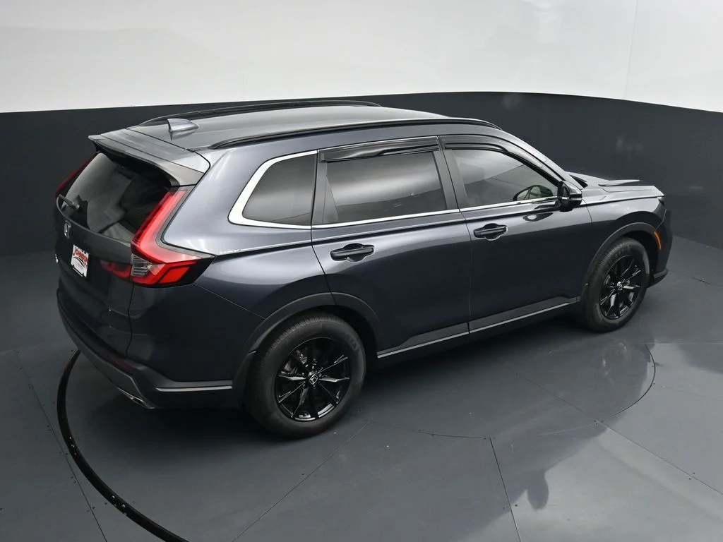 Used 2024  Honda Sport image 30