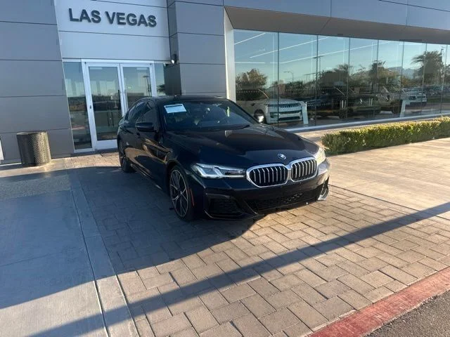 Used 2021 Black BMW 530i image 3