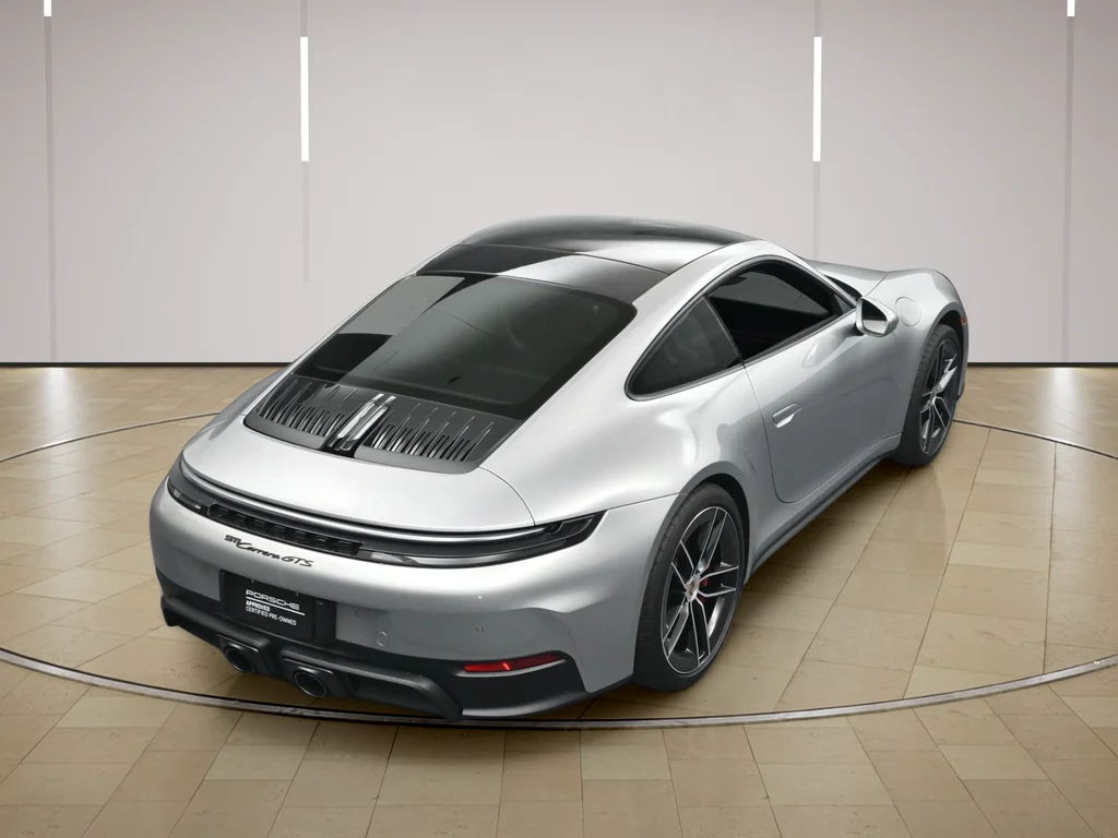 2025 Porsche 911 GTS - Photo 38
