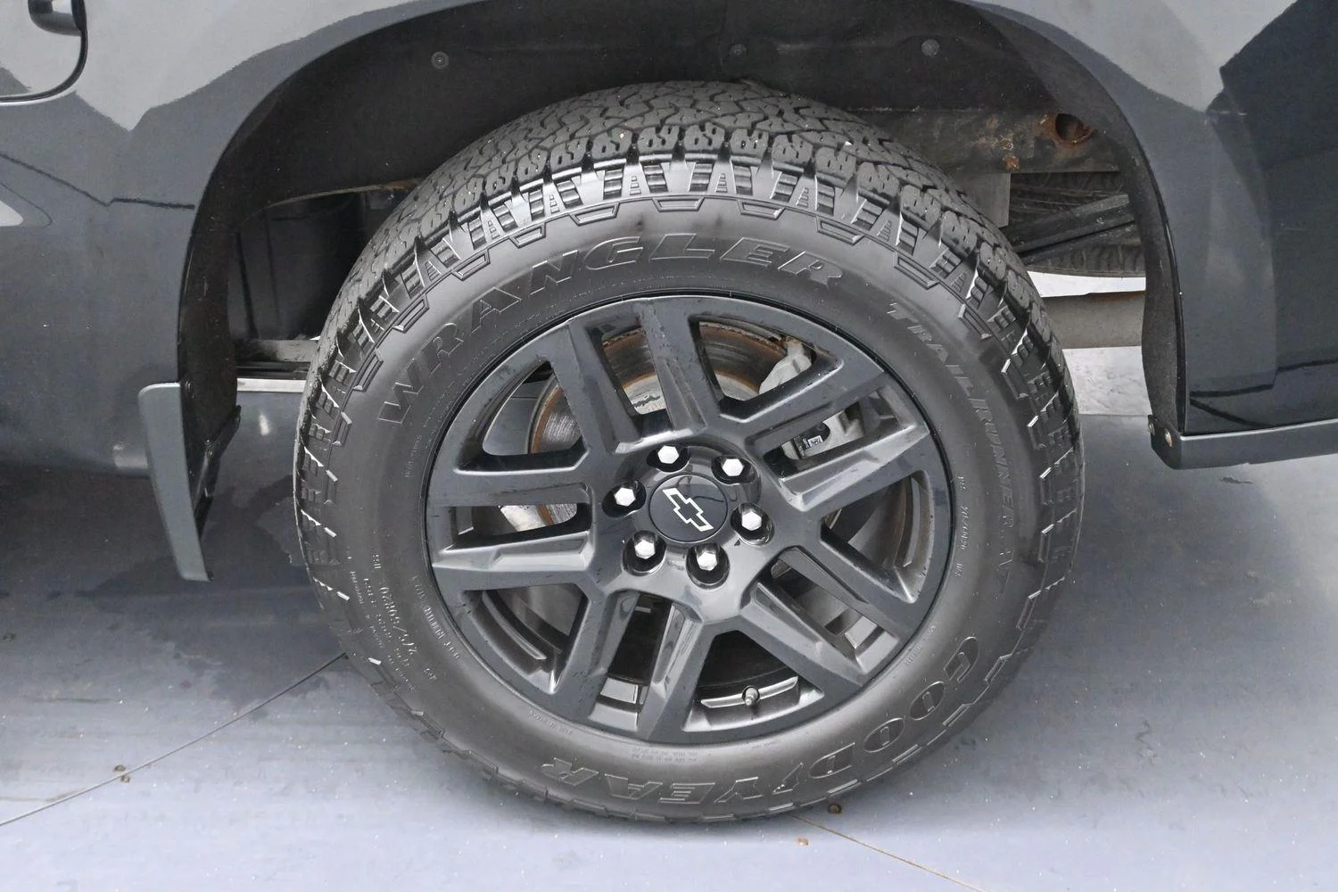 Used 2023 Black Chevrolet RST image 29
