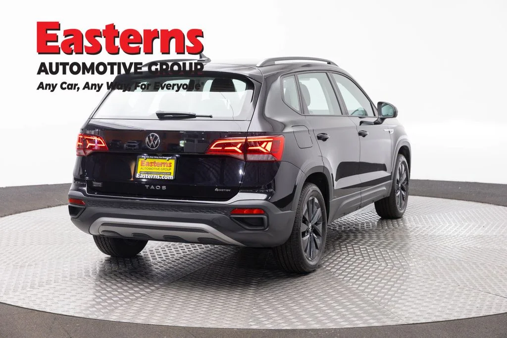 Used 2022 Black Volkswagen 1.5T S image 5