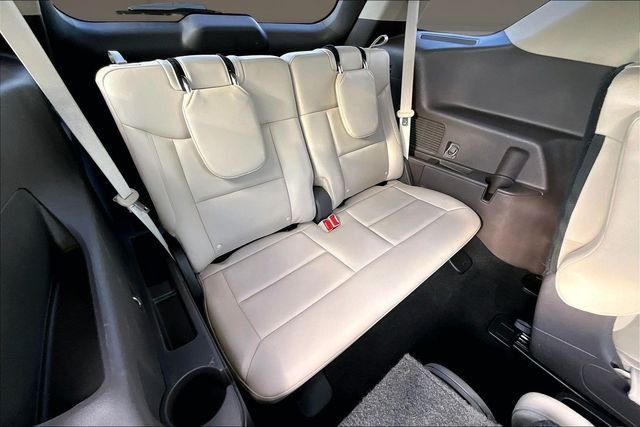 Used 2020 Blue Ford Platinum image 27
