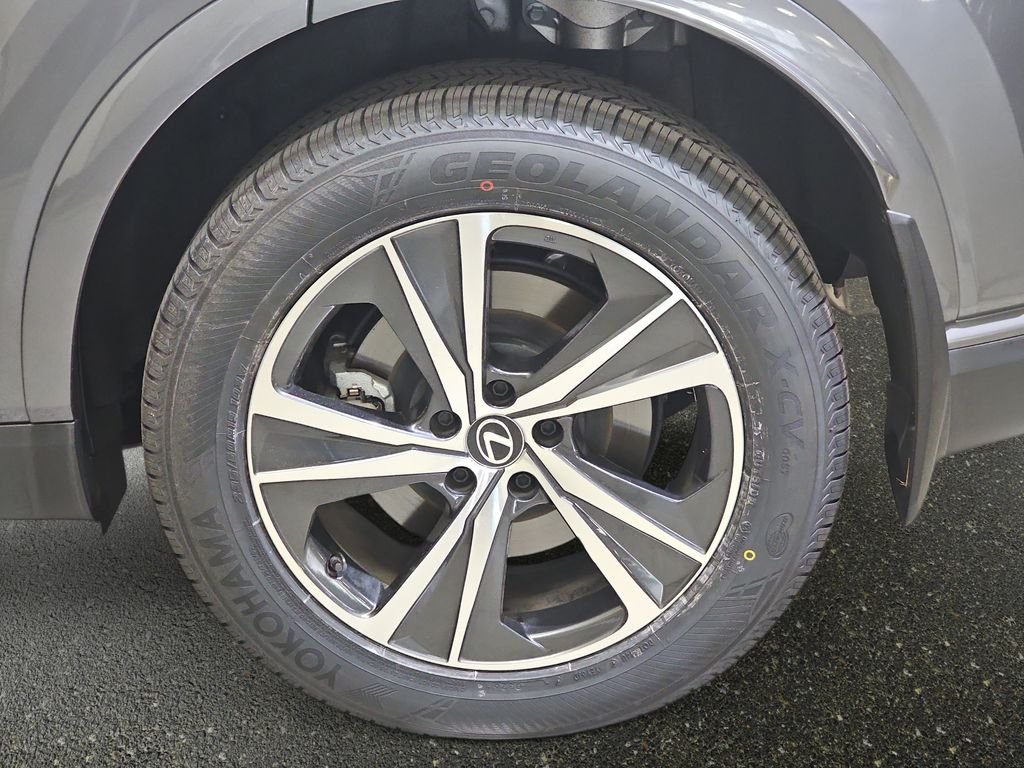 Certified Used 2023 NEBULA GRAY PEARL Lexus 350 Premium image 33
