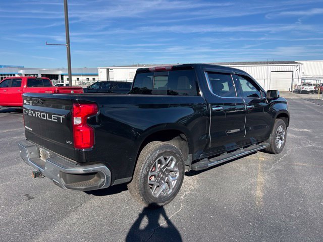 Used 2022 Black Chevrolet LTZ image 4