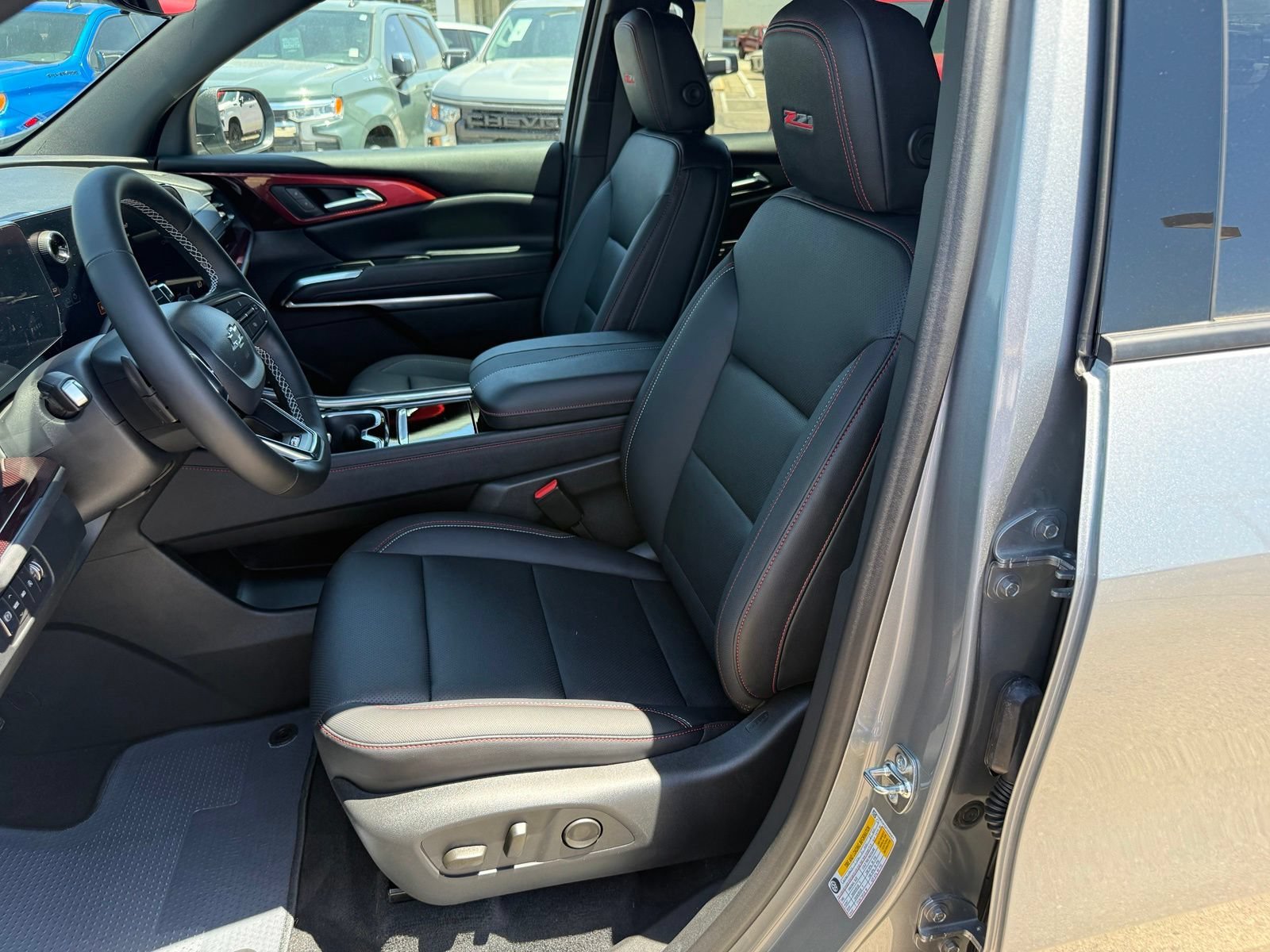 New 2026 Sterling Gray Metallic Chevrolet Z71 image 29
